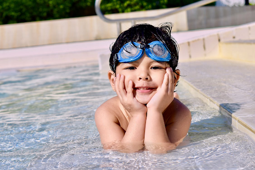 pool safety, image on a child in the pool
